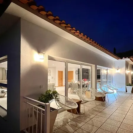 Acacia Arco da Calheta (Madeira)