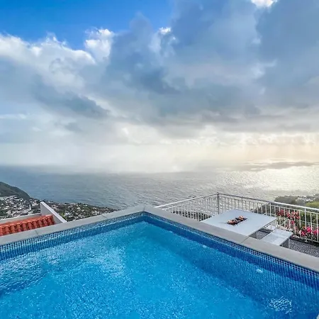 Acacia Arco da Calheta (Madeira)