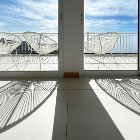 Acacia Arco da Calheta (Madeira)