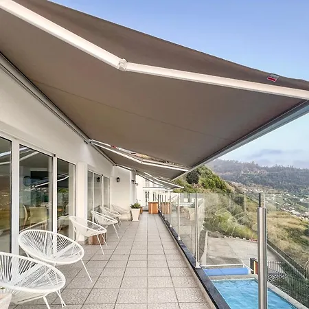 Villa Acacia Arco da Calheta (Madeira)