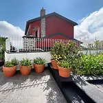 Villa Acacia
