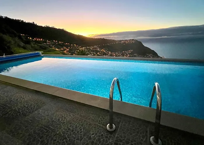 Villa Acacia Arco da Calheta (Madeira)